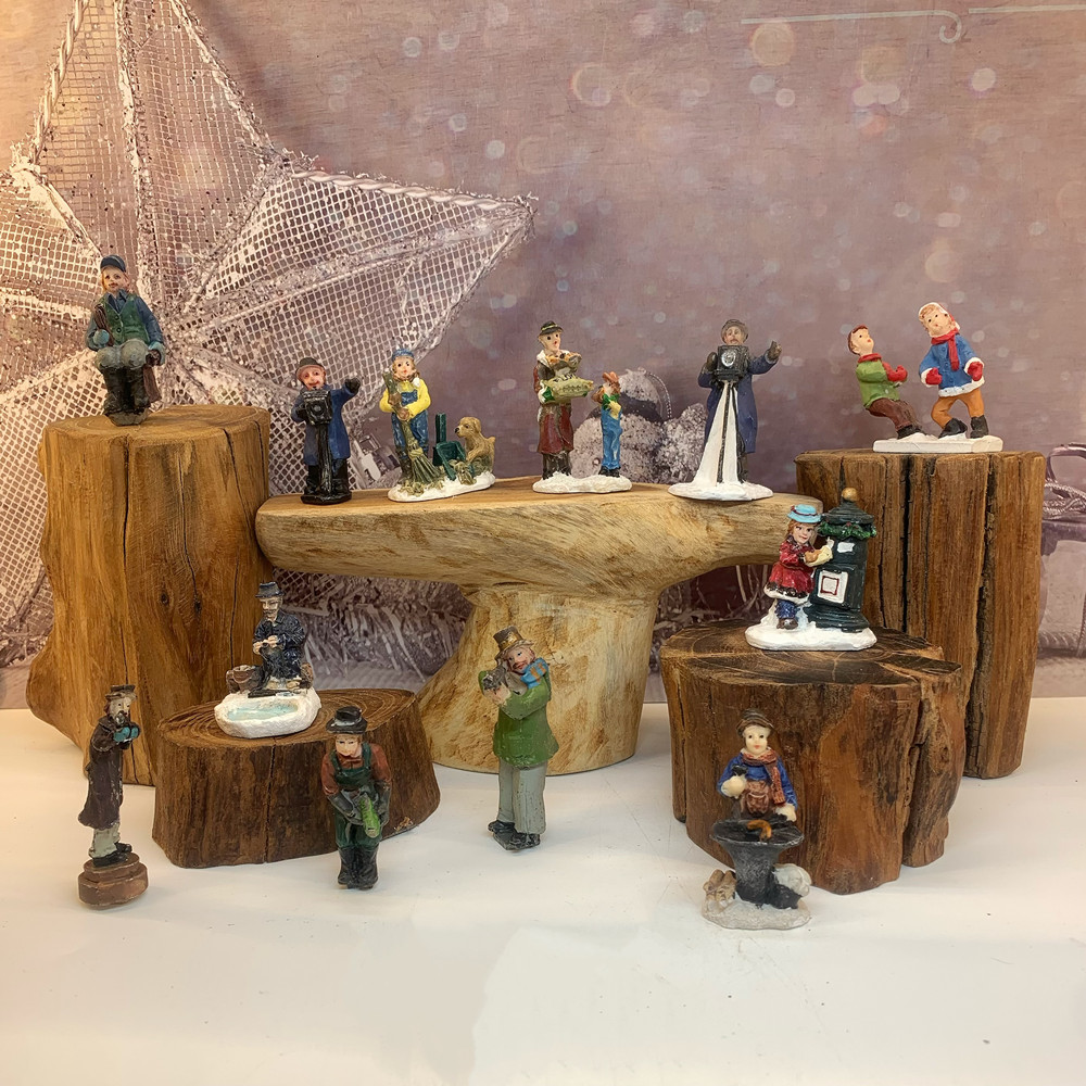 Vintage Collectible Ornaments - Figur Resin Mini Kota Musim Dingin