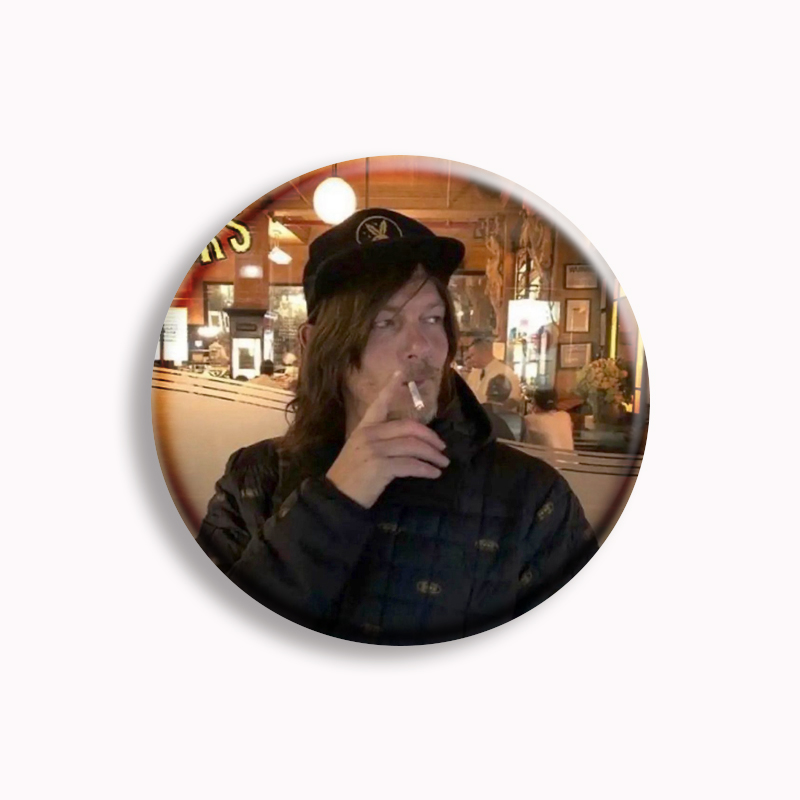 Retro Daryl Dixon Pin tombol l - Vintage Collectible Show ulasan dan harga
