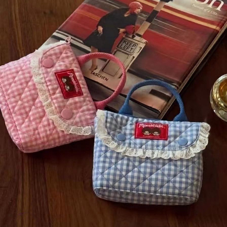 Tas Makeup Genggam Kartun Munc - Vintage Item ulasan dan harga